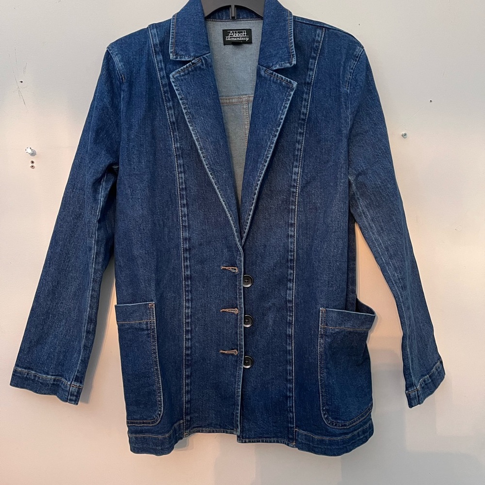 Medium-Dark Blue Jean Jacket with Tailored Design